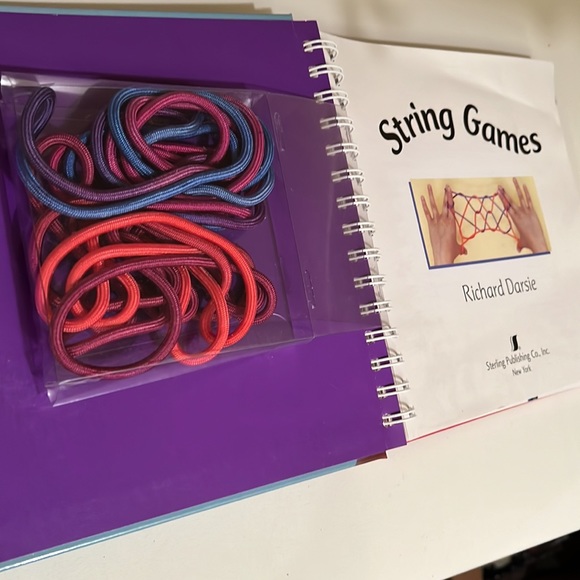 String Games book, strings included! - Picture 4 of 11